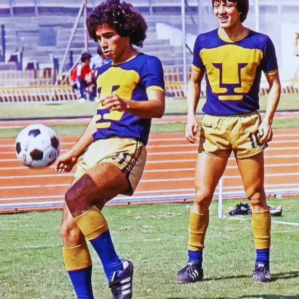 Playera retro pumas 1978